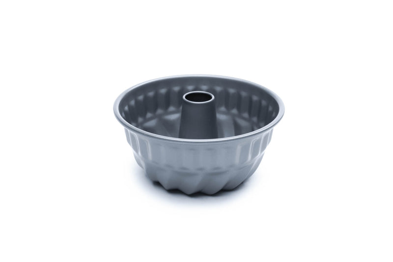 Non-Stick Mini Fluted Pan with Center Tube | Fox Run – The Country ...