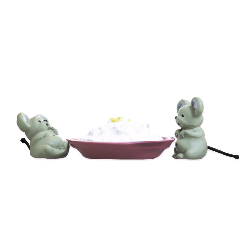 Grist And Hannibal Christmas Mice