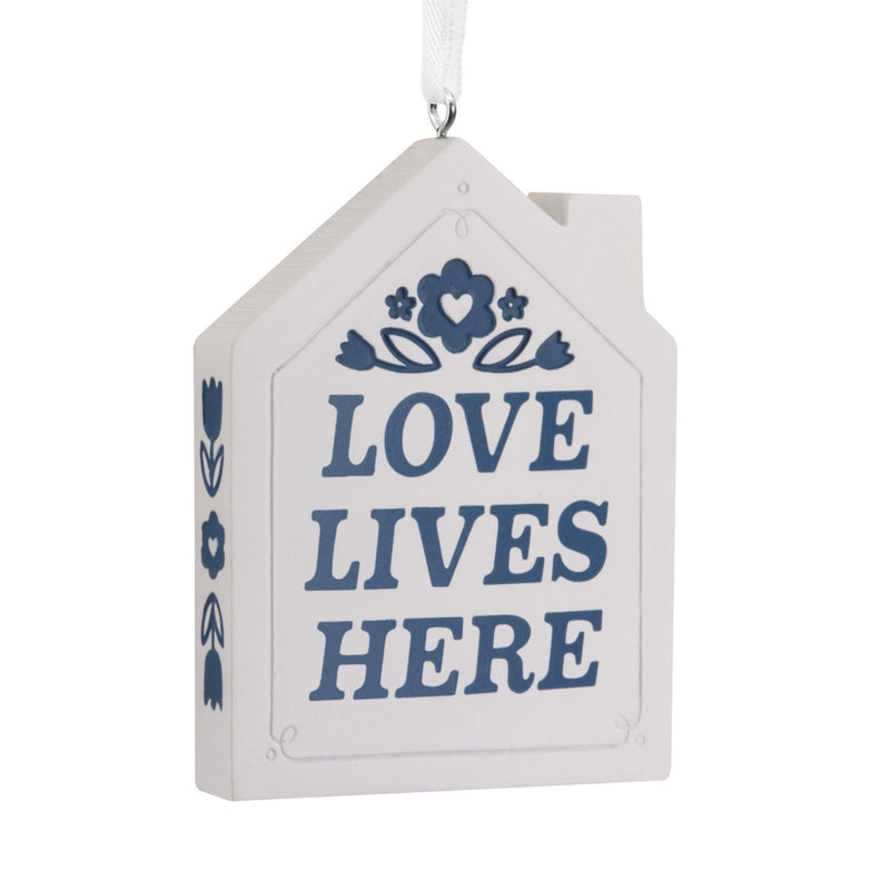 Love Lives Here  Hallmark Christmas Ornament
