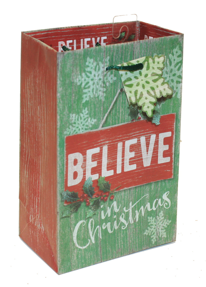 Cub Country Gift Bag - Believe - The Country Christmas Loft
