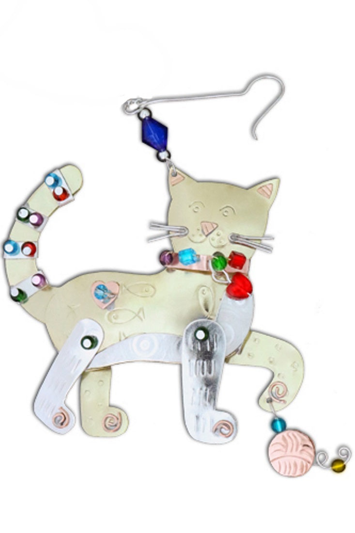 Sassy Cat  Ornament - The Country Christmas Loft