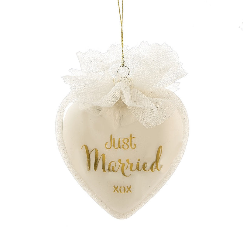 Just Married - XOX Ornament - The Country Christmas Loft