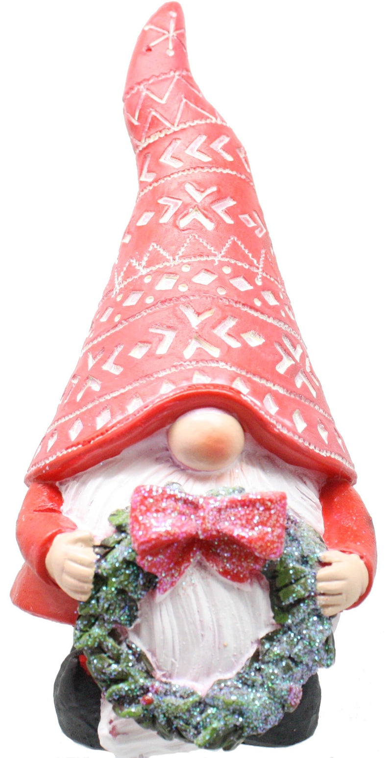 Resin Holiday Gnome With Wreath Figurine