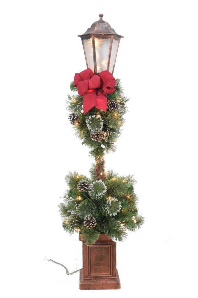 Lamp Post With Big Red Bow - The Country Christmas Loft