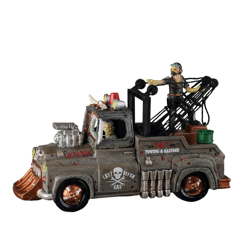 Last Ditch Tow Truck - The Country Christmas Loft