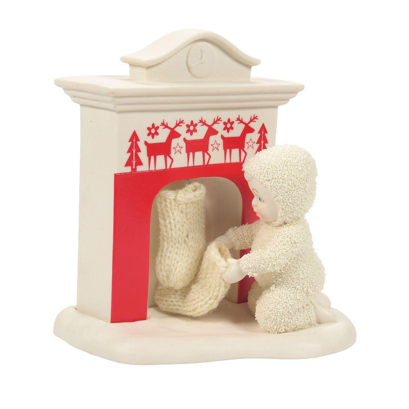 Snowbabies Hung By The Chimney With Care - The Country Christmas Loft