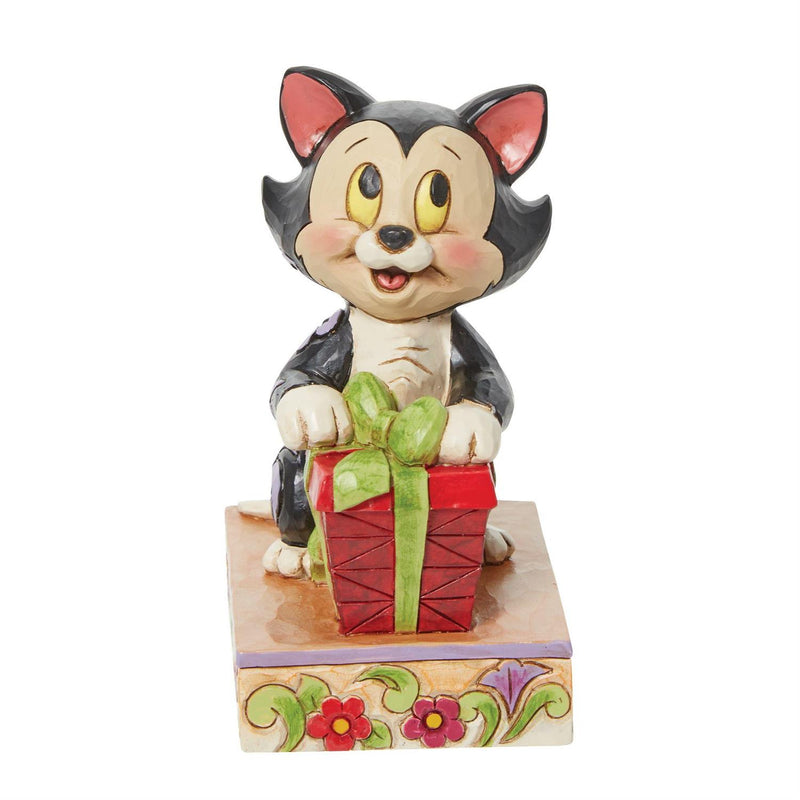 Pinocchio "Festive Feline" - Figaro Figurine - The Country Christmas Loft