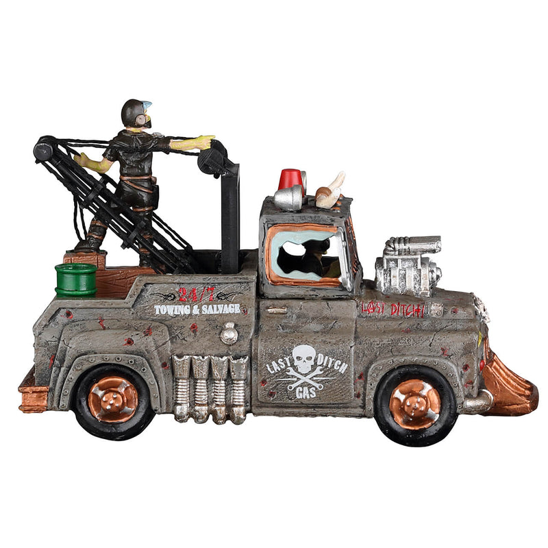 Last Ditch Tow Truck - The Country Christmas Loft