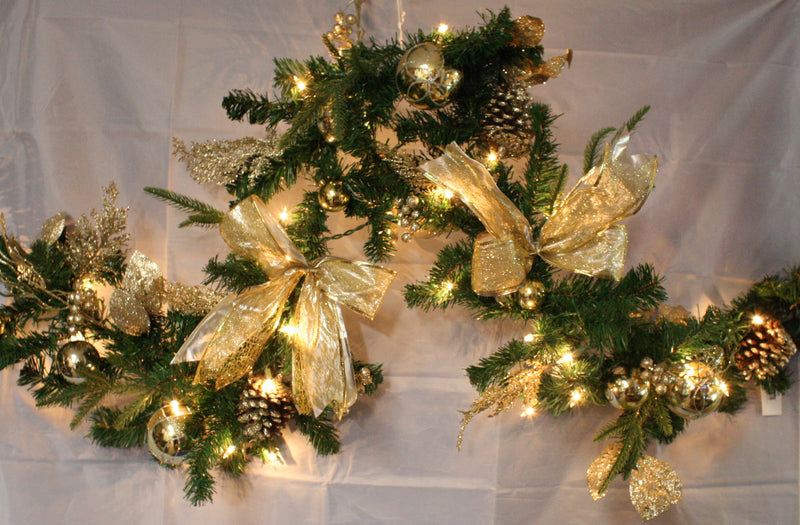 Lighted Garland with Gold Leaves - 72 Inch