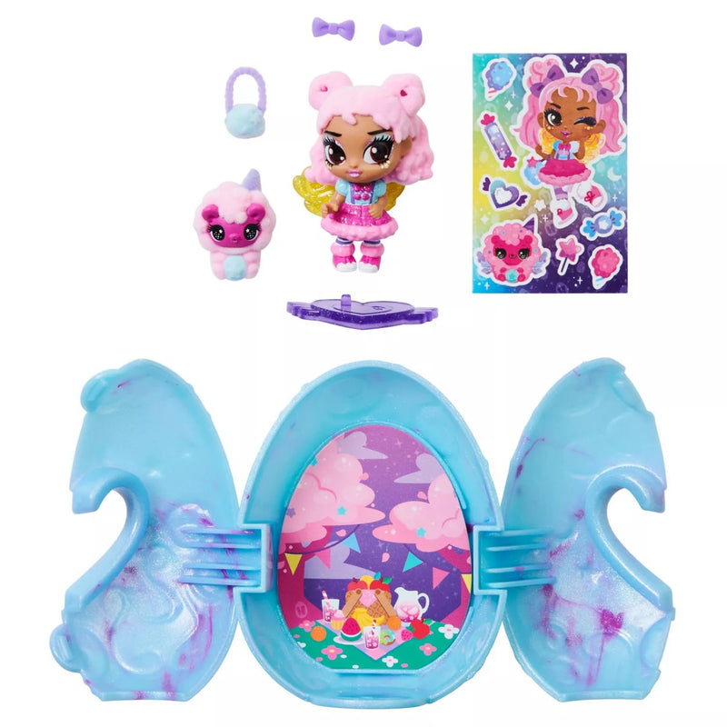 Hatchimals Pixies - Cosmic Candy Pixie with 2 Accessories and Exclusive CollEGGtible - The Country Christmas Loft